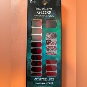 Dashing Diva gloss gel palette Nail Strips- Webbed and Wicked